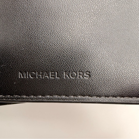 Michael Kors NWT Men’s Bifold Wallet Signature Logo Brown